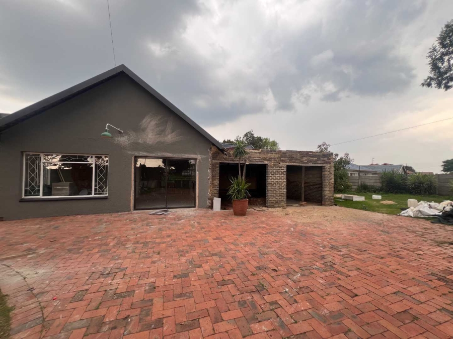 4 Bedroom Property for Sale in Horison Gauteng