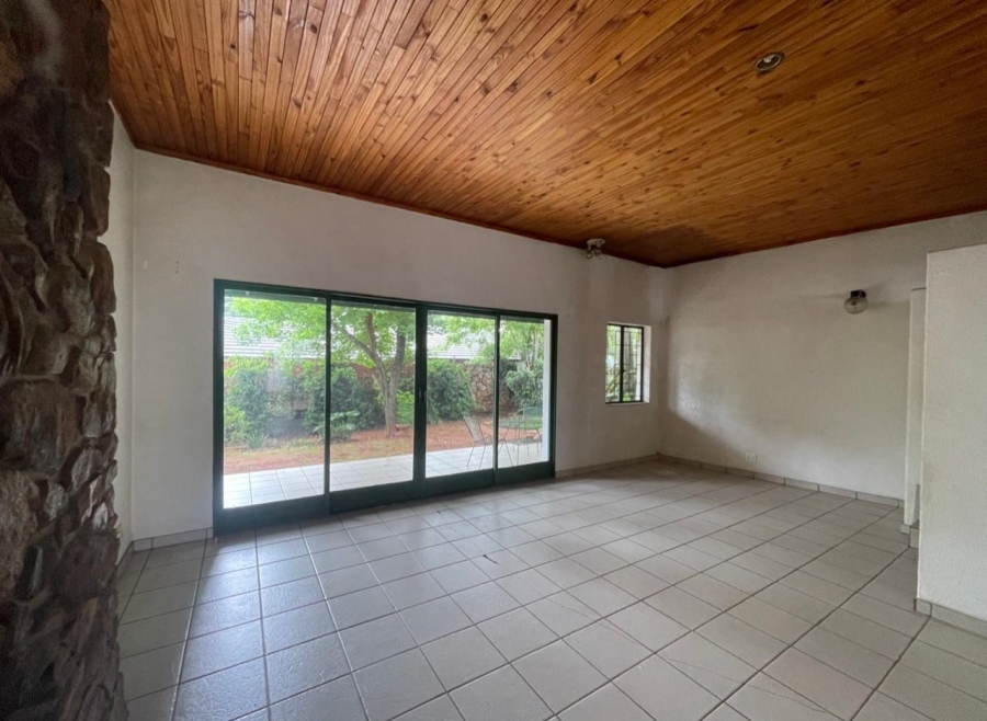 6 Bedroom Property for Sale in Murrayfield Gauteng