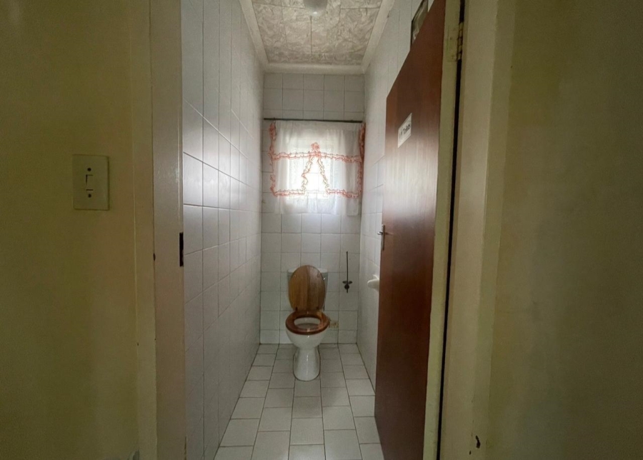 6 Bedroom Property for Sale in Murrayfield Gauteng