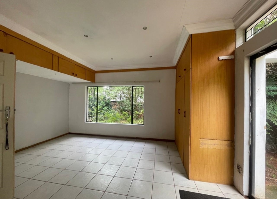 6 Bedroom Property for Sale in Murrayfield Gauteng