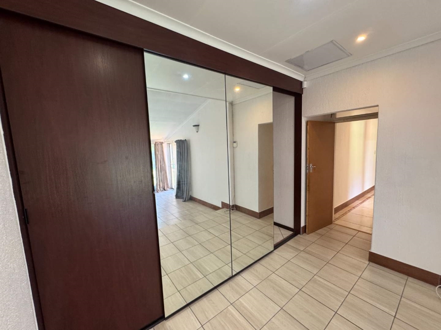 4 Bedroom Property for Sale in Brackenhurst Gauteng