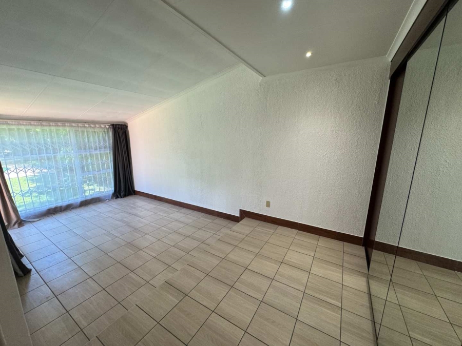 4 Bedroom Property for Sale in Brackenhurst Gauteng