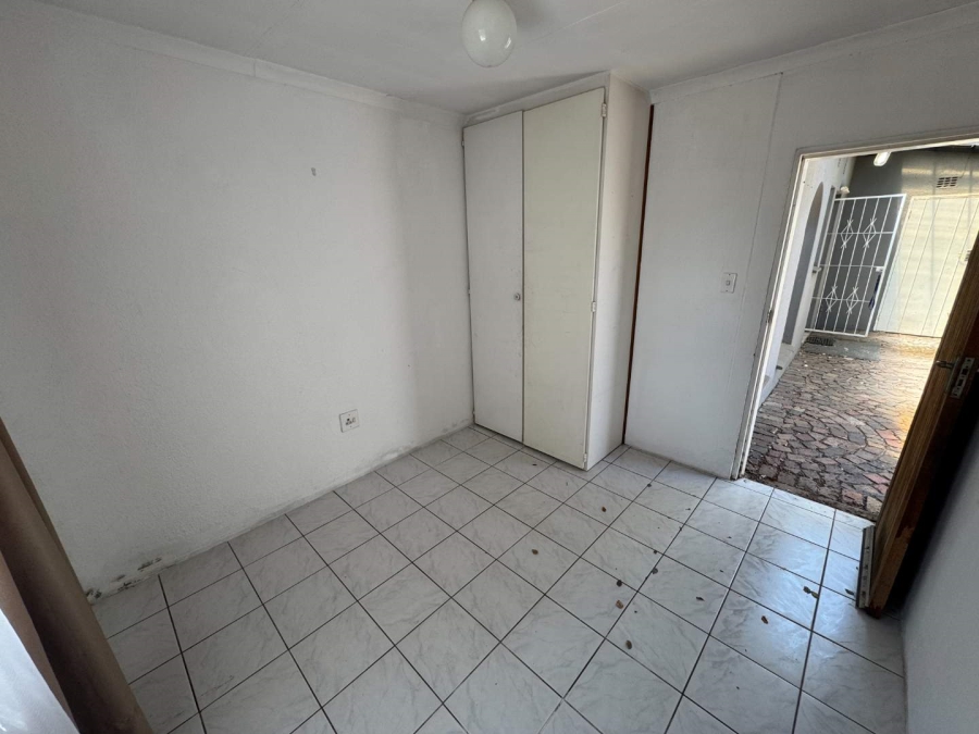 4 Bedroom Property for Sale in Brackenhurst Gauteng