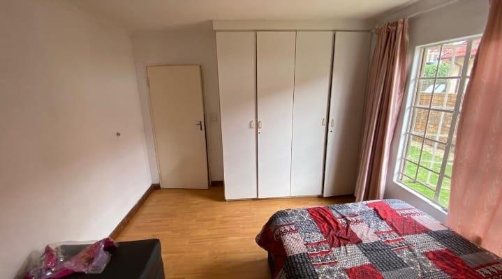 2 Bedroom Property for Sale in Meredale Gauteng