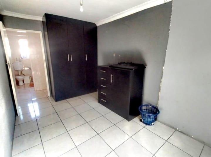 3 Bedroom Property for Sale in Alveda Park Gauteng