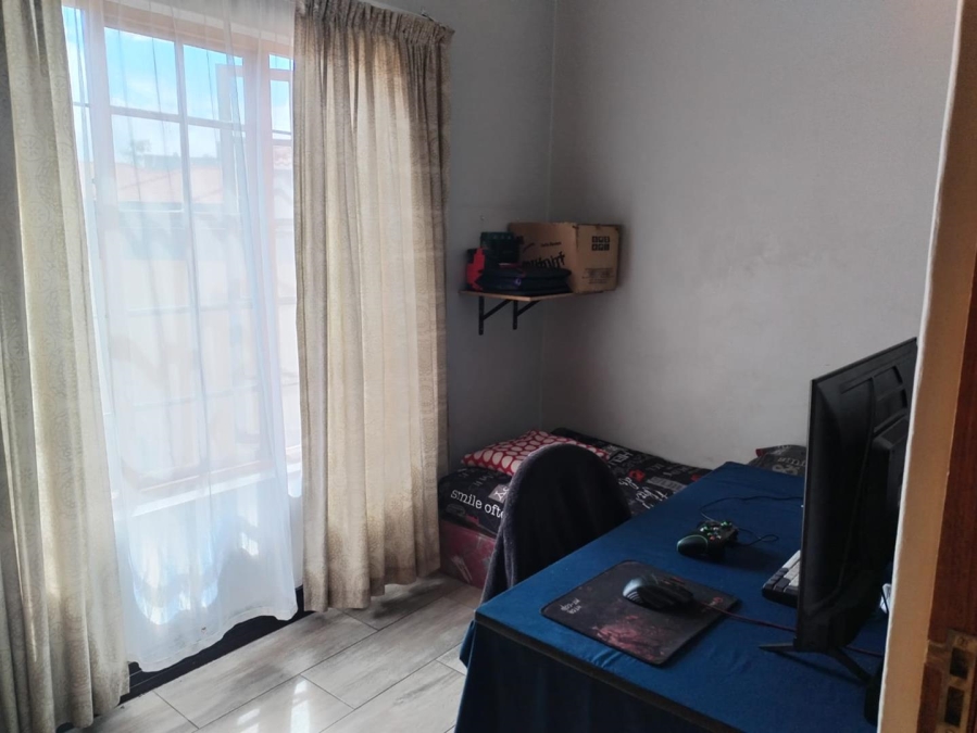 3 Bedroom Property for Sale in Comet Gauteng