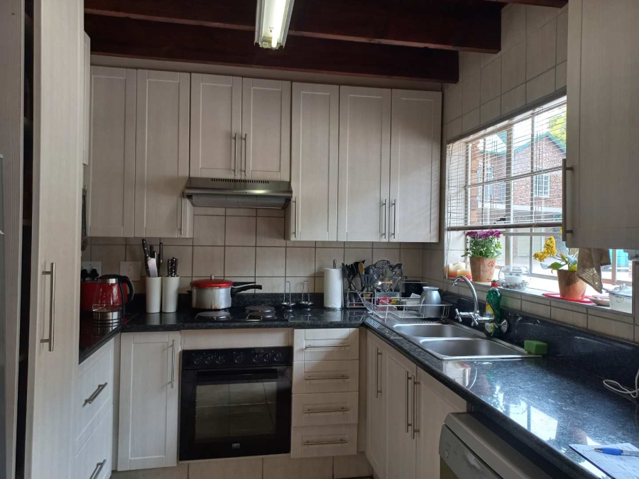 To Let 2 Bedroom Property for Rent in Wapadrand Gauteng