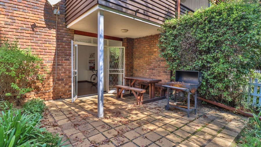 2 Bedroom Property for Sale in Hyde Park Gauteng