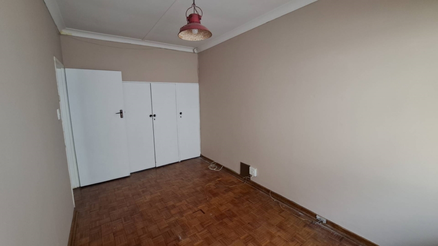 2 Bedroom Property for Sale in Robindale Gauteng