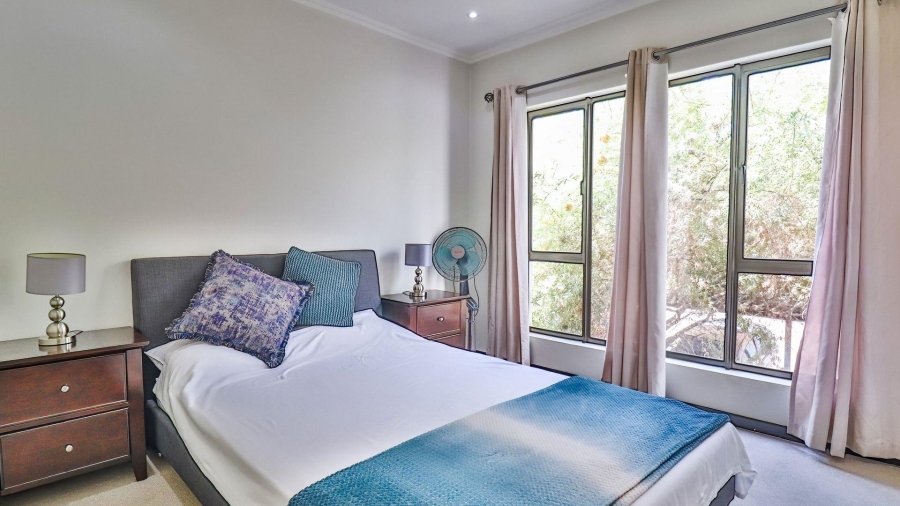 2 Bedroom Property for Sale in Barbeque Downs Gauteng