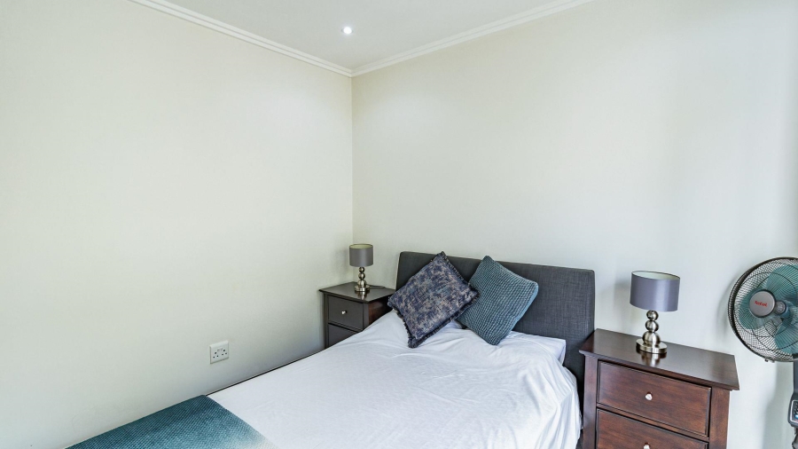 2 Bedroom Property for Sale in Barbeque Downs Gauteng