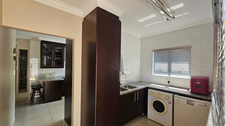 4 Bedroom Property for Sale in Zwartkop Golf Estate Gauteng