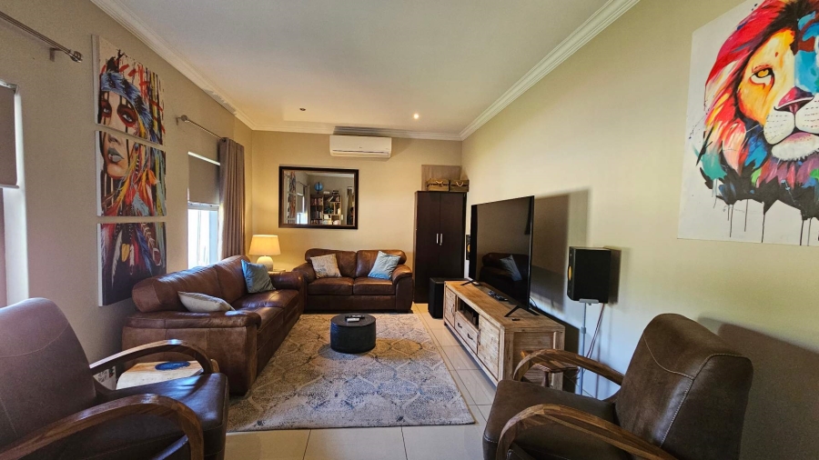 4 Bedroom Property for Sale in Zwartkop Golf Estate Gauteng