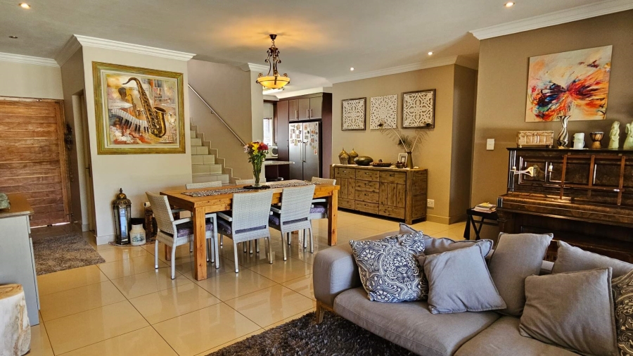4 Bedroom Property for Sale in Zwartkop Golf Estate Gauteng