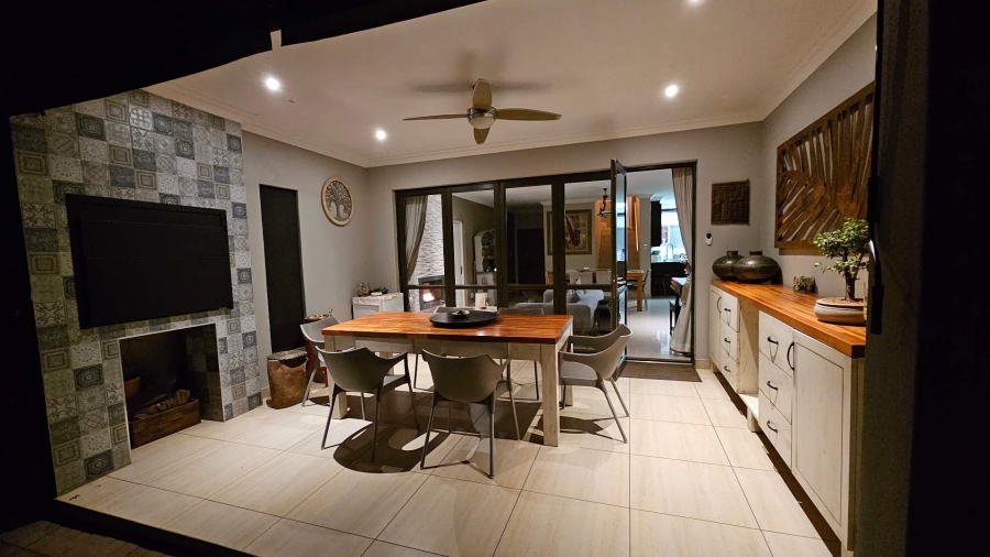 4 Bedroom Property for Sale in Zwartkop Golf Estate Gauteng