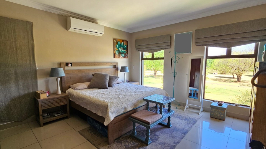 4 Bedroom Property for Sale in Zwartkop Golf Estate Gauteng