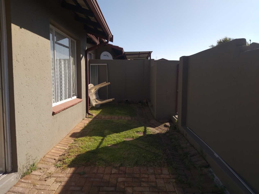 3 Bedroom Property for Sale in Georginia Gauteng