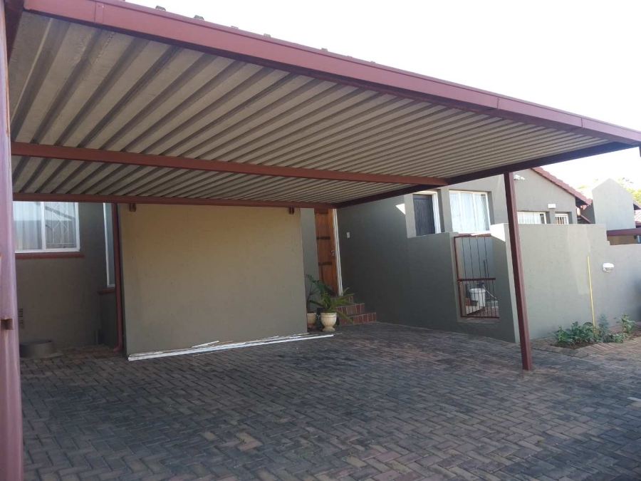 3 Bedroom Property for Sale in Georginia Gauteng