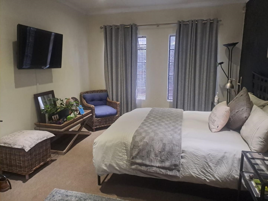 3 Bedroom Property for Sale in Highveld Gauteng