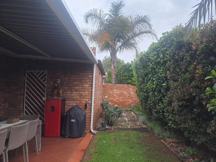 3 Bedroom Property for Sale in Highveld Gauteng