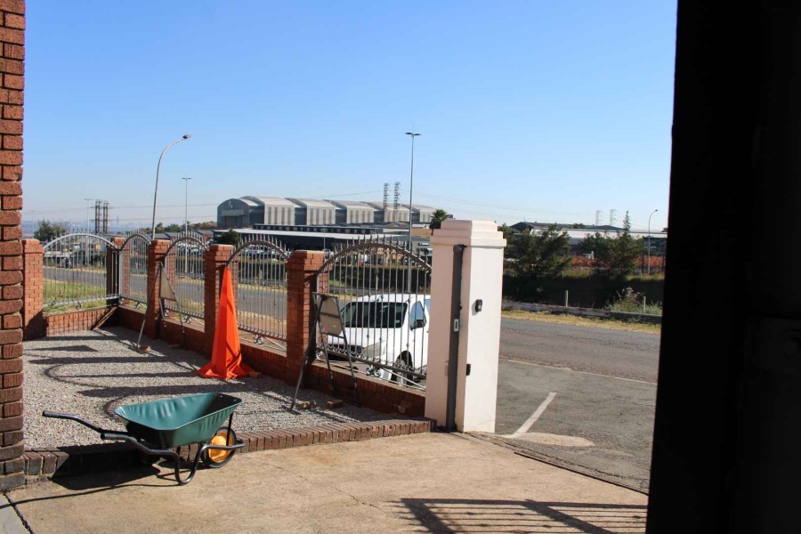 0 Bedroom Property for Sale in Activia Park Gauteng