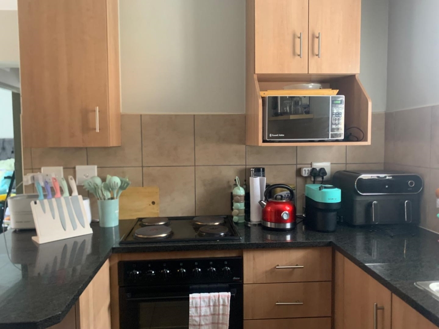 2 Bedroom Property for Sale in Alveda Park Gauteng