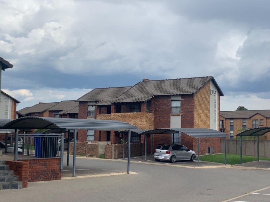 2 Bedroom Property for Sale in Alveda Park Gauteng