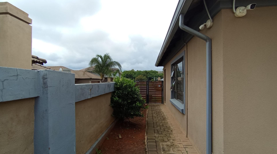 3 Bedroom Property for Sale in Eldorette Gauteng