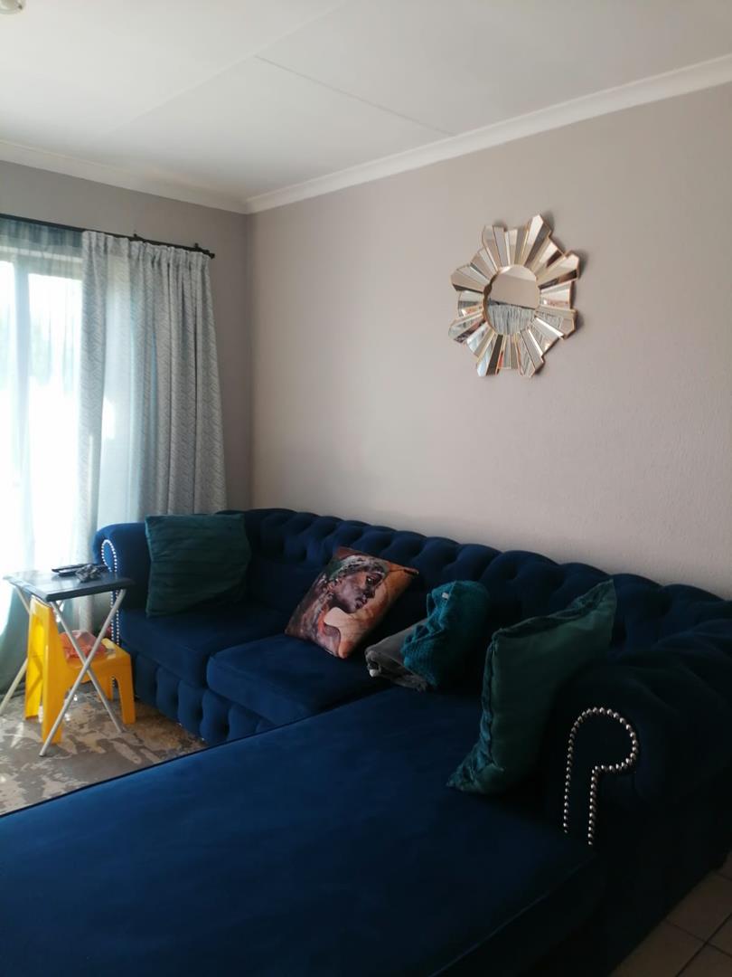 To Let 2 Bedroom Property for Rent in Helderwyk Gauteng