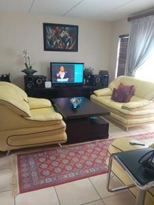 2 Bedroom Property for Sale in Aeroton Gauteng