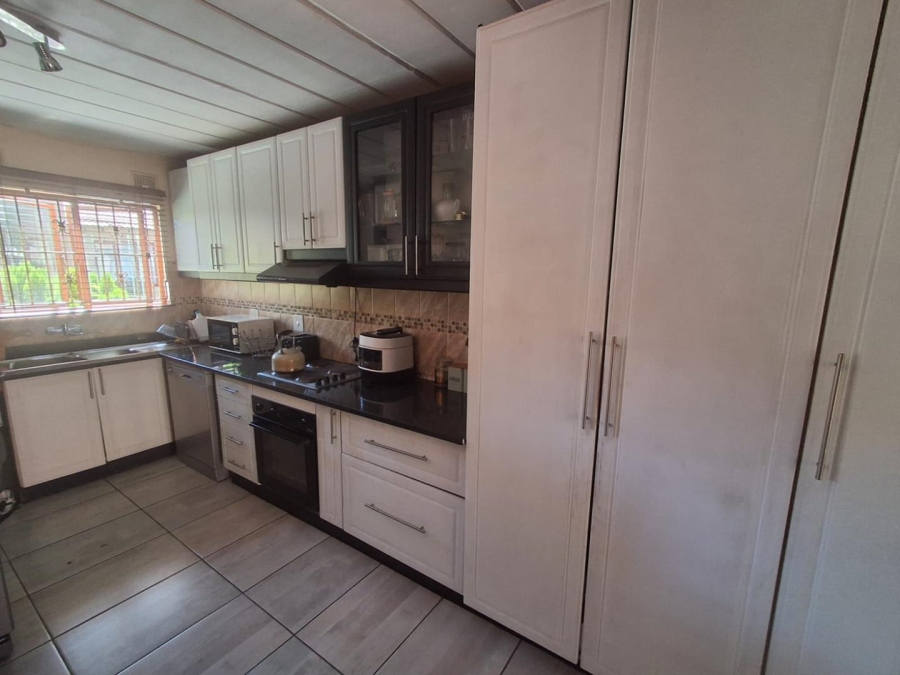3 Bedroom Property for Sale in Liefde en Vrede Gauteng