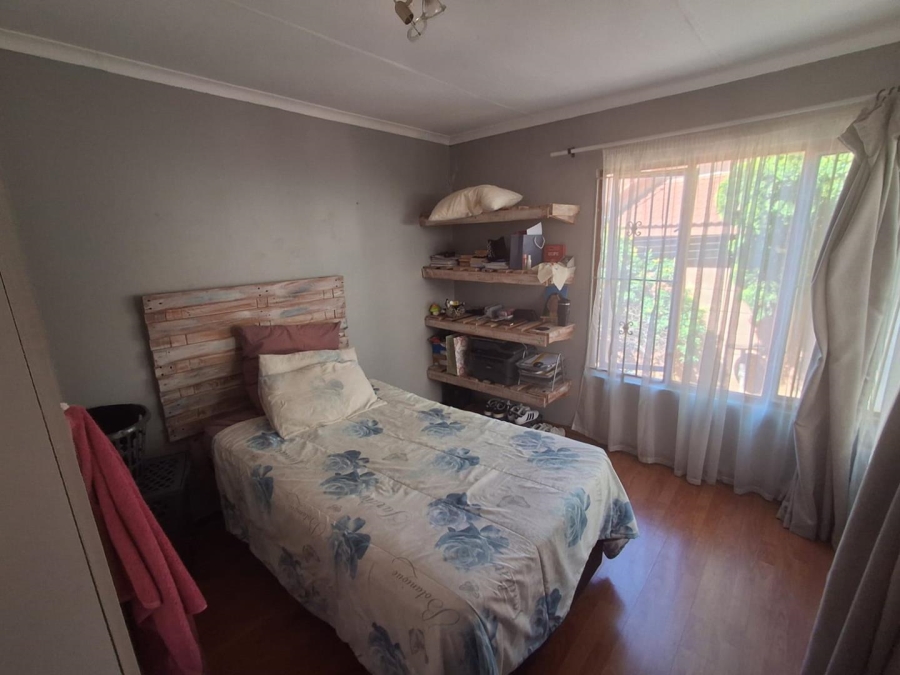 3 Bedroom Property for Sale in Liefde en Vrede Gauteng