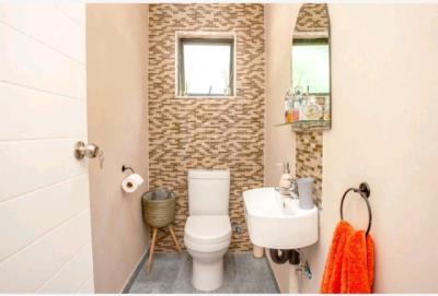 4 Bedroom Property for Sale in Meadowhurst Gauteng