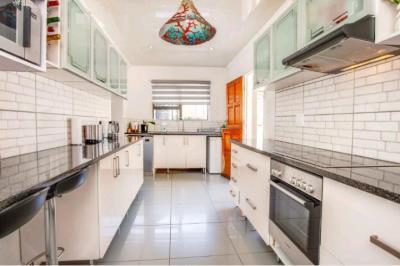 4 Bedroom Property for Sale in Meadowhurst Gauteng