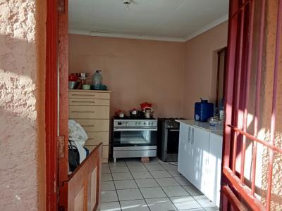 5 Bedroom Property for Sale in Diepkloof Zone 2 Gauteng