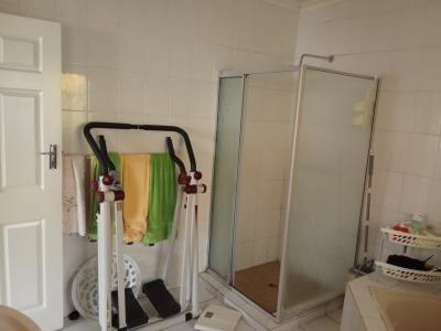 5 Bedroom Property for Sale in Diepkloof Zone 2 Gauteng