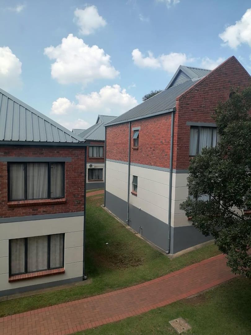 2 Bedroom Property for Sale in Auckland Park Gauteng