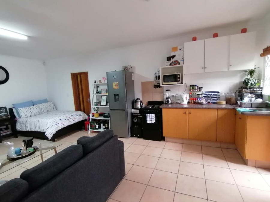 To Let 1 Bedroom Property for Rent in Bromhof Gauteng