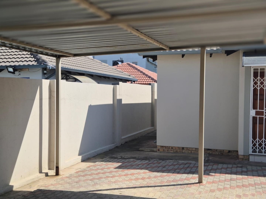 2 Bedroom Property for Sale in Riverside View Gauteng