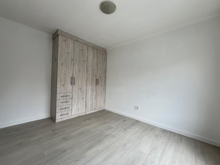 To Let 2 Bedroom Property for Rent in Edenvale Gauteng