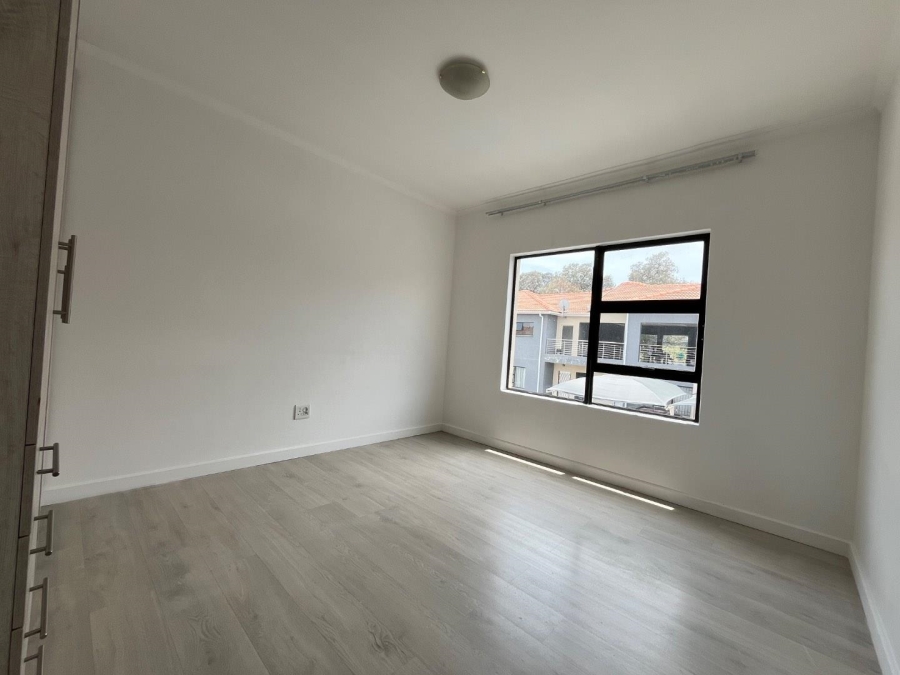 To Let 2 Bedroom Property for Rent in Edenvale Gauteng