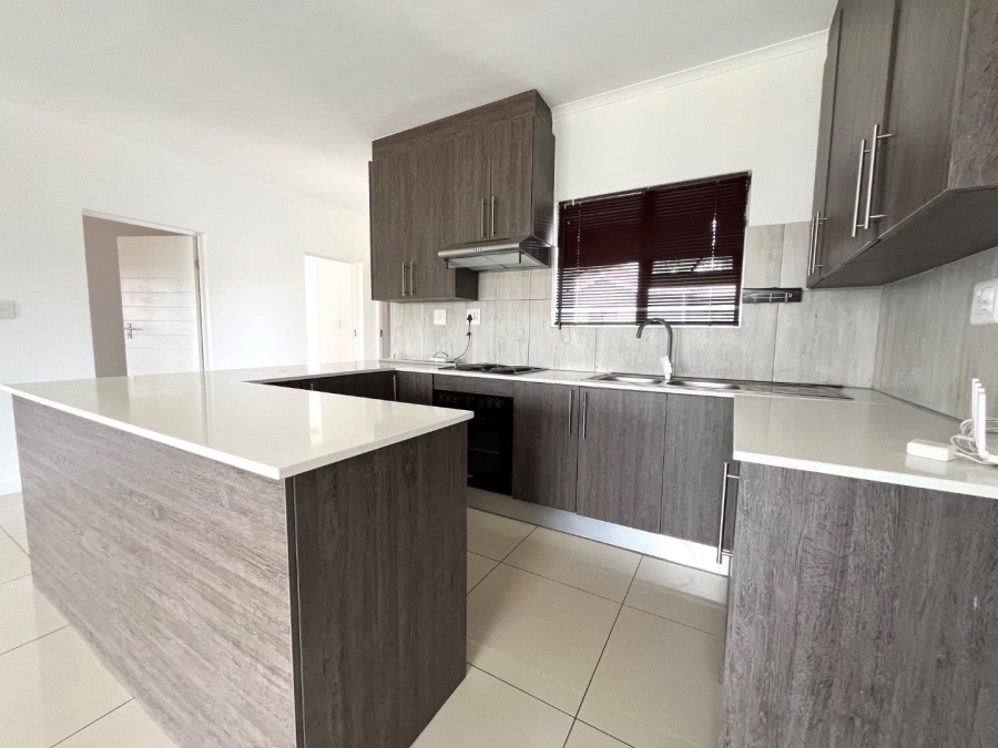To Let 2 Bedroom Property for Rent in Edenvale Gauteng