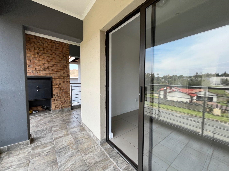 To Let 2 Bedroom Property for Rent in Edenvale Gauteng