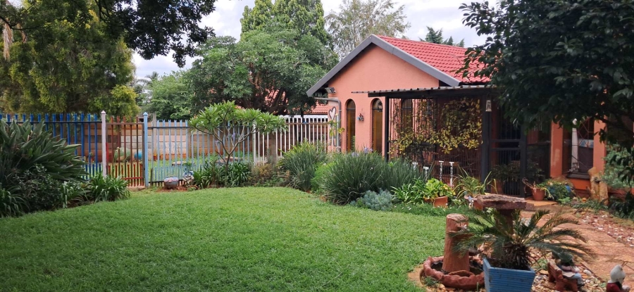 5 Bedroom Property for Sale in Clarina Gauteng