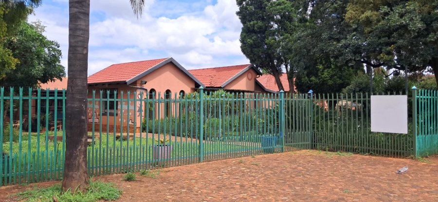 5 Bedroom Property for Sale in Clarina Gauteng