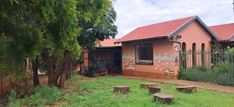 5 Bedroom Property for Sale in Clarina Gauteng