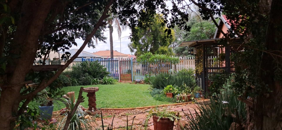 5 Bedroom Property for Sale in Clarina Gauteng