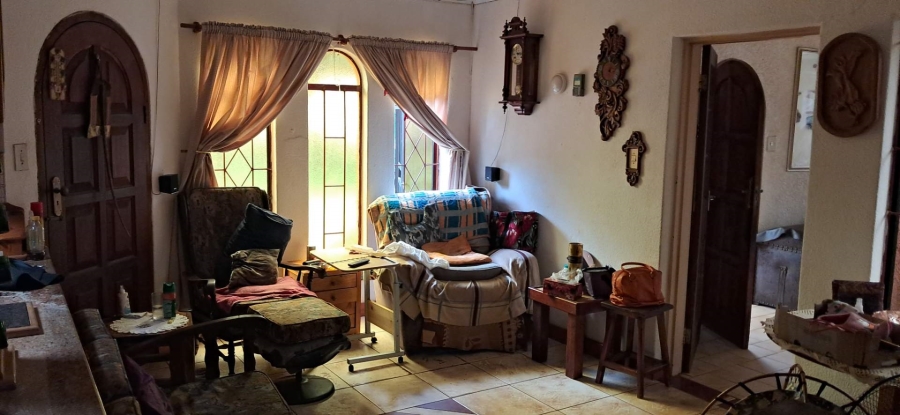 5 Bedroom Property for Sale in Clarina Gauteng