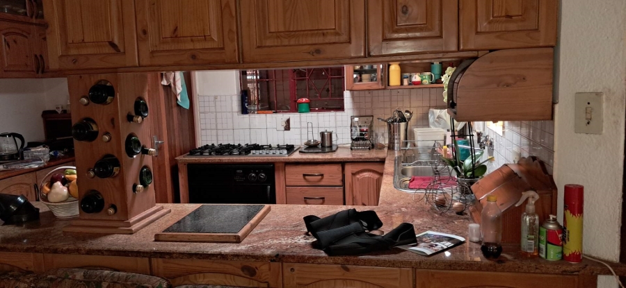 5 Bedroom Property for Sale in Clarina Gauteng