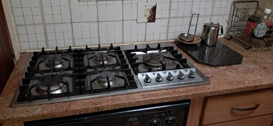 5 Bedroom Property for Sale in Clarina Gauteng